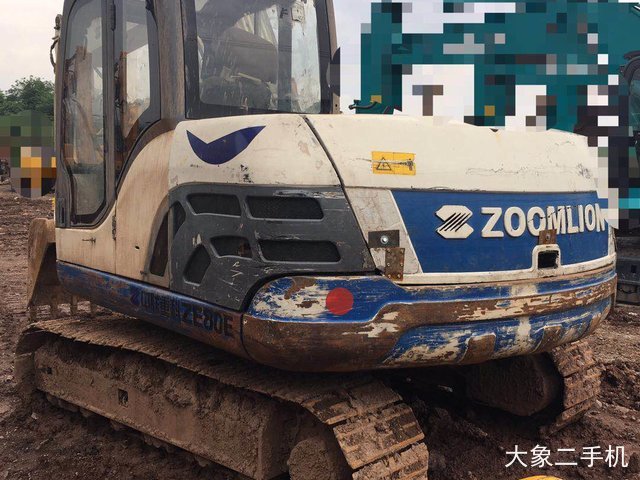 中联重科 ZE80 挖掘机
